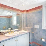 The Atlantis House בית נופש *