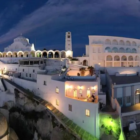 The Atlantis House Fira (Santorini)