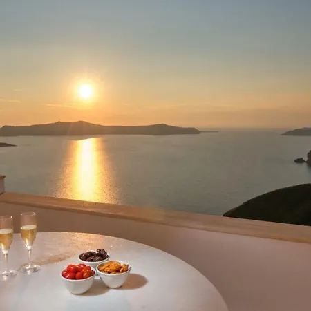 The Atlantis House Holiday home Fira (Santorini)