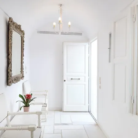 The Atlantis House *