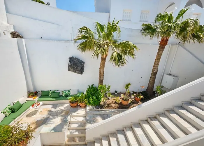 The Atlantis House Tatil Evi